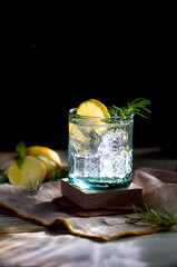 Refreshing sparkling drink with lemon