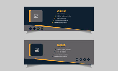 Naklejka premium Two Flat Standard Email Signature Templates For Your Identity