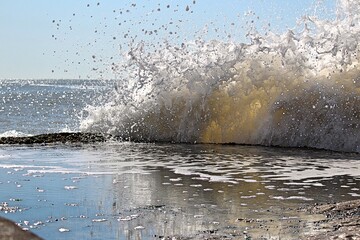 Waves hitting the maritime front of the city of Mar del Plata. 