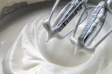 whipped egg white with sugar for cream