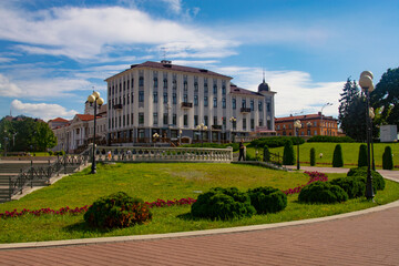 Fototapeta premium MINSK, BELARUS - 3 August 2020: Upper town, Liberty Square of Minsk