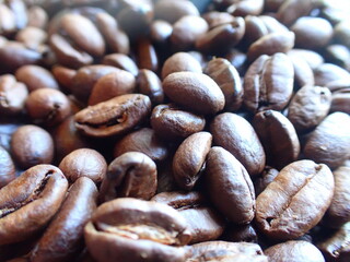 roasted coffee beans background