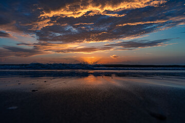 Fototapeta na wymiar Sunrise at the beach