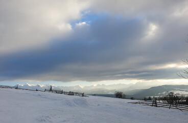 Fototapeta na wymiar Poland, Winter Panorama of the Tatra Mountains.