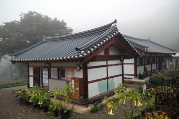 Fototapeta na wymiar South Korea Daegoksa Buddhist Temple
