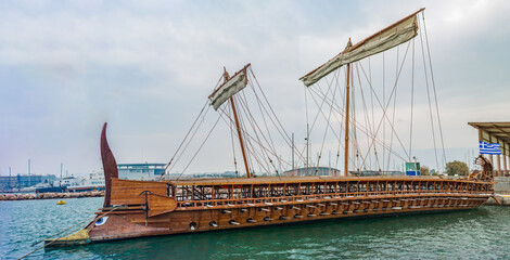 trireme panoramic view in Athens, ancient greek ship © Lea Digszammal