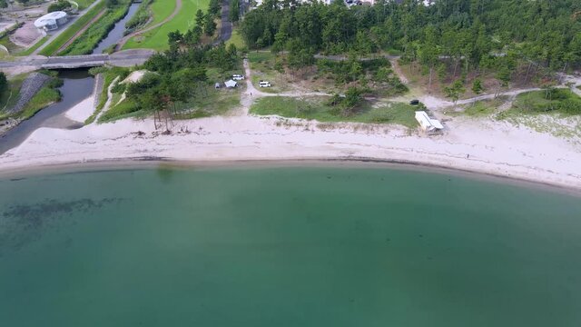 ドローン空撮　砂浜　海岸線　4K