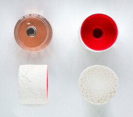 Perfume with a topping from three sides