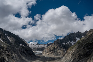 view into Oberaletsch Valley with the glacier