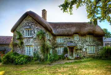 Fototapeta na wymiar Cottage in a British Village