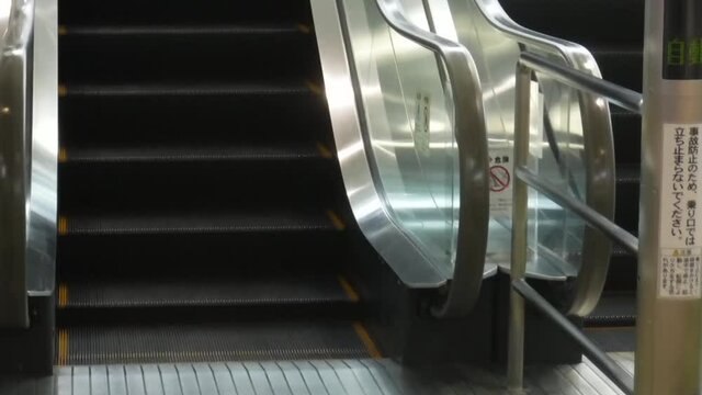 escalator　～エスカレーター