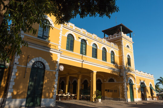 Florian&oacute;polis public market, gastronomic center