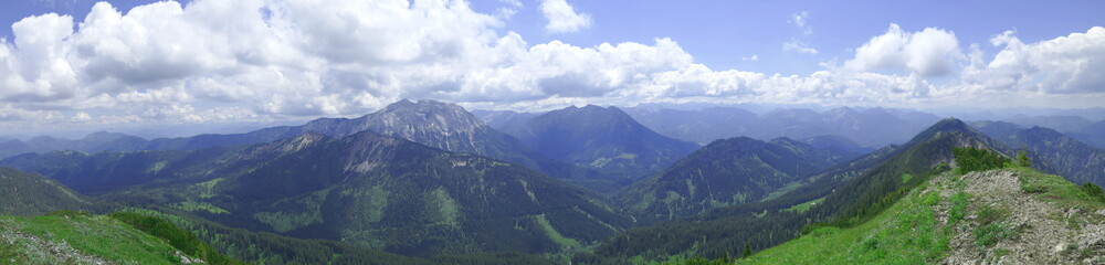 Fototapeta premium wide angle panorama with guffertspitze