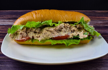 tuna sub sandwich