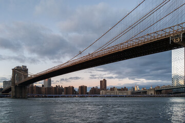 Fototapeta na wymiar Brookyln Bridge and Manhattan