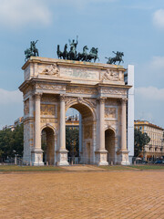 Fototapeta na wymiar Arco della Pace, historical monument of the city of Milan