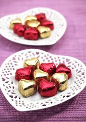 CHOCOLATE HEART, PRESENT FOR SAINT VALENTINE'S DAY