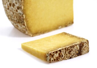 CANTAL, A FRENCH CHEESE MADE FROM COW'S MILK