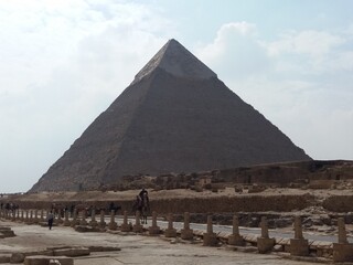 Fototapeta na wymiar Piramid of Keops in El Cairo