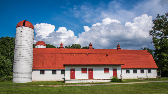 Barn In Mount Vernon Virginia Park