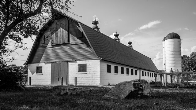 Barn In Mount Vernon Virginia Park