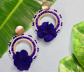Aretes para damas. earrings for ladies.