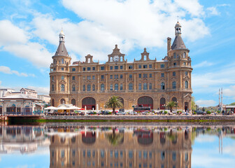 Fototapeta premium Haydarpasa Train Station - Istanbul, Turkey