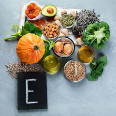 Food containing natural vitamin E