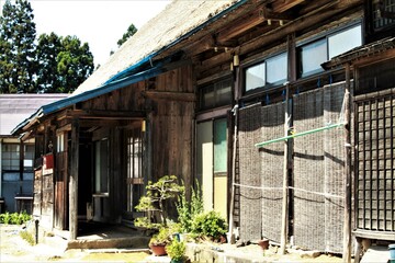 豪雪地の古民家の玄関