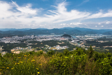 Fototapeta premium Beautiful panorama mountain and city background blue sky and clouds.