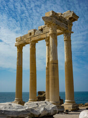 ancient greek roman temple with fluted Corinthian columns at side in turkey