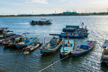 Obraz premium fishing boats on the beach
