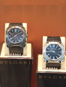 display and sale of branded watches via Paris France