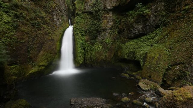 Waterfall time-lapse at Wahclella Falls in the Columbia River Gorge, Oregon, USA