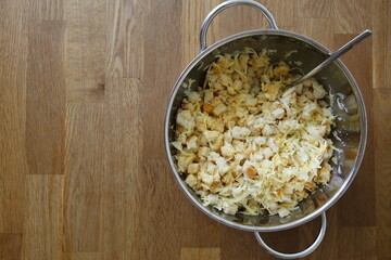 Kaspressknödel. Zubereitung.