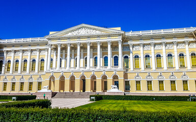 Obraz premium The Mikhailovsky Palace. The State Russian Museum. St. Petersburg, Russia