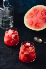 red and green apples