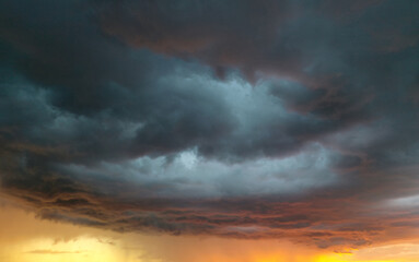 Fototapeta na wymiar Low Angle View Of Storm Clouds In Sky