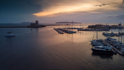 Fototapeta premium Veduta dall’alto de porto delle isole Egadi e Colombaia di Trapani