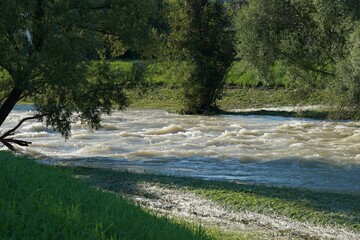 Obraz premium August-Hochwasser an der Mangfall
