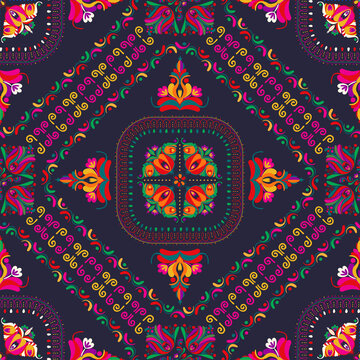 Hungarian embroidery pattern 43