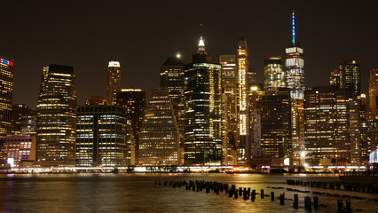 Fototapeta na wymiar landscape photo of lower Manhattan night time 