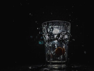 glass of water splashing