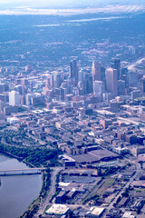 Obraz premium aerial view of major american city minneapolis minnesota