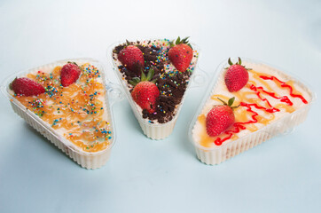  Postres, tres leches con cereza y maní, oreo, chocolate