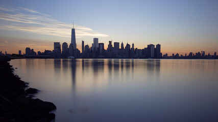 Obraz premium Capturing sunrise at Liberty State Park