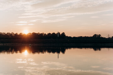 Fototapeta na wymiar Sunset on the lake. Beautiful sunset on the lake.