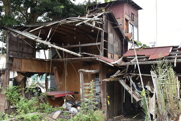 日本の岡山県玉野市の古くて美しい建物