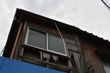 日本の岡山県玉野市の古くて美しい建物