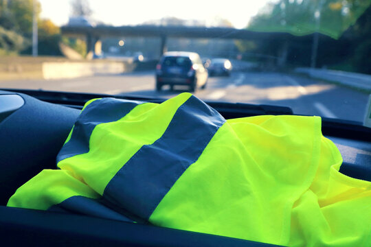 France, movement of yellow vests against fuel taxes